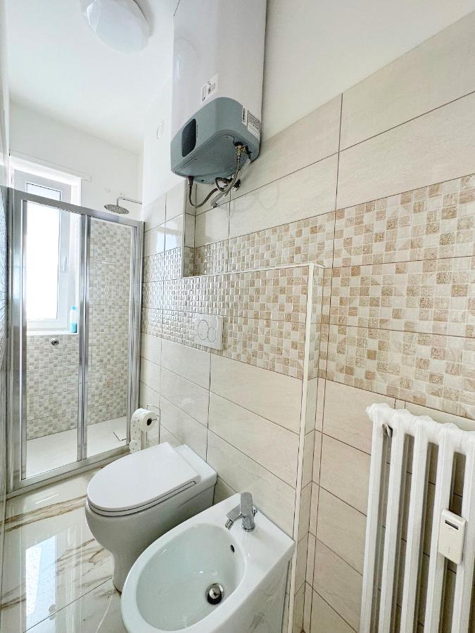 Wh - Un Posto Al Sole - Attico Monolocale Con Parcheggio Gratuito - 5 Minuti Dal Centro - Wifi Apartment Сан Ремо Екстериор снимка